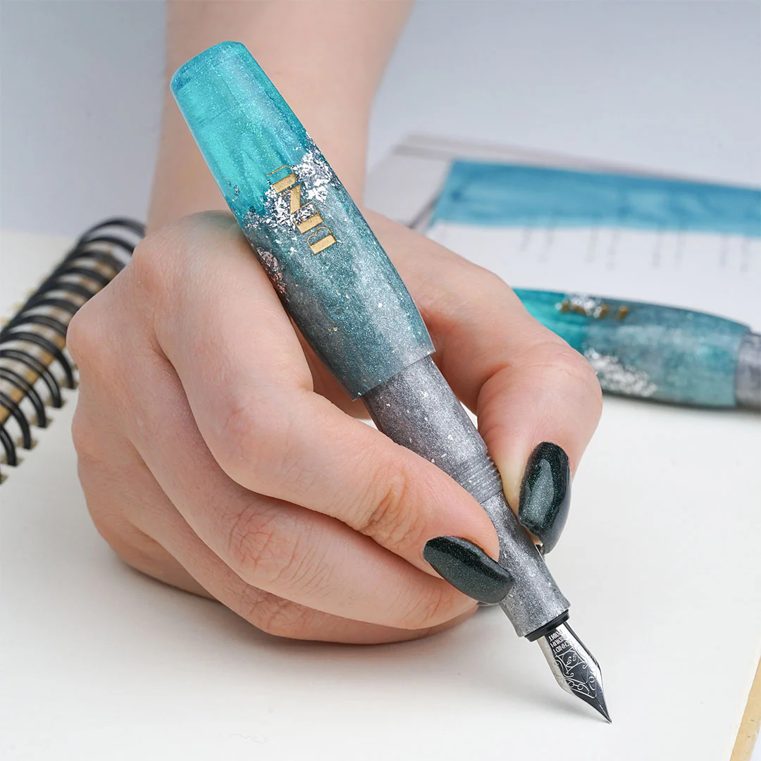 Benu Pixie Pocket Fountain Pen Aqua Glow - Image 2