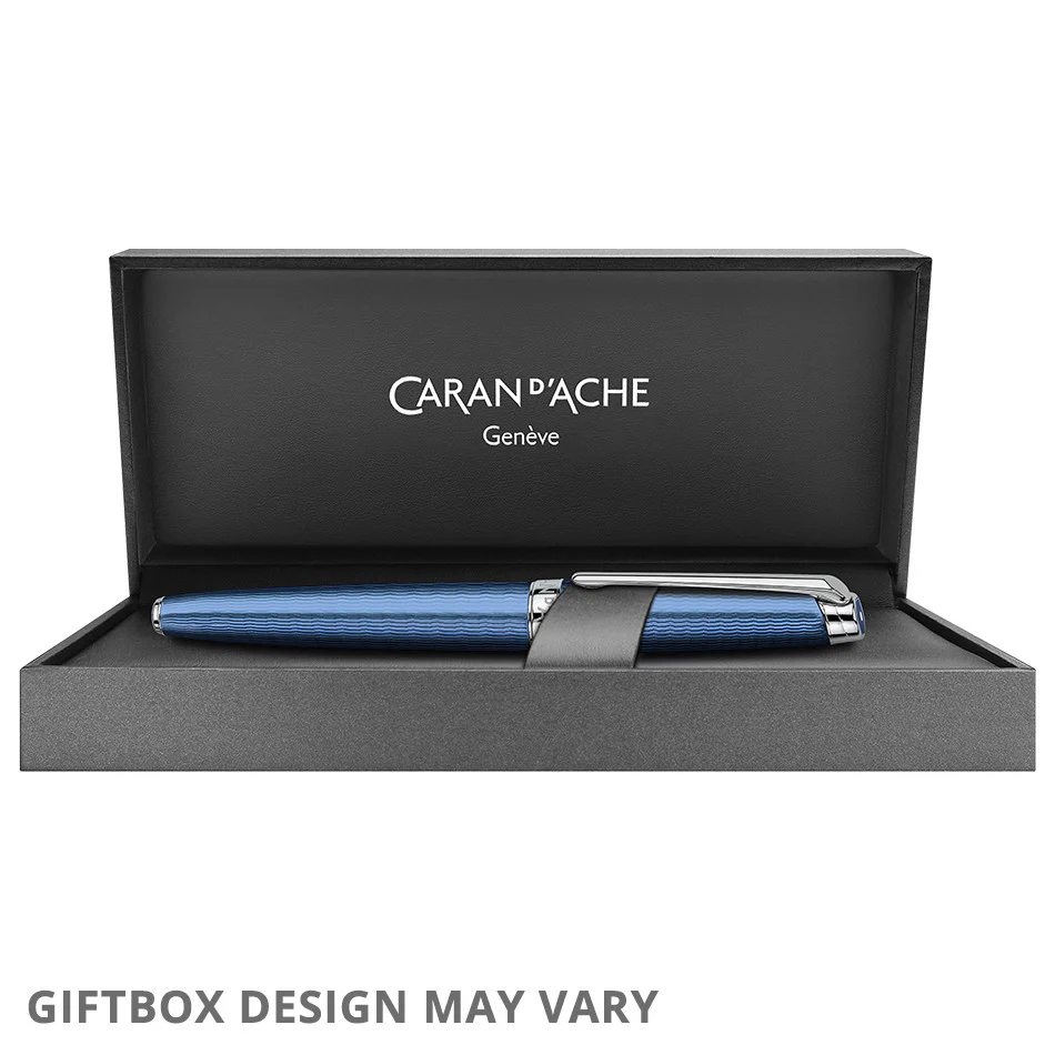 Caran d'Ache Leman Grand Blue Fountain Pen - Image 3
