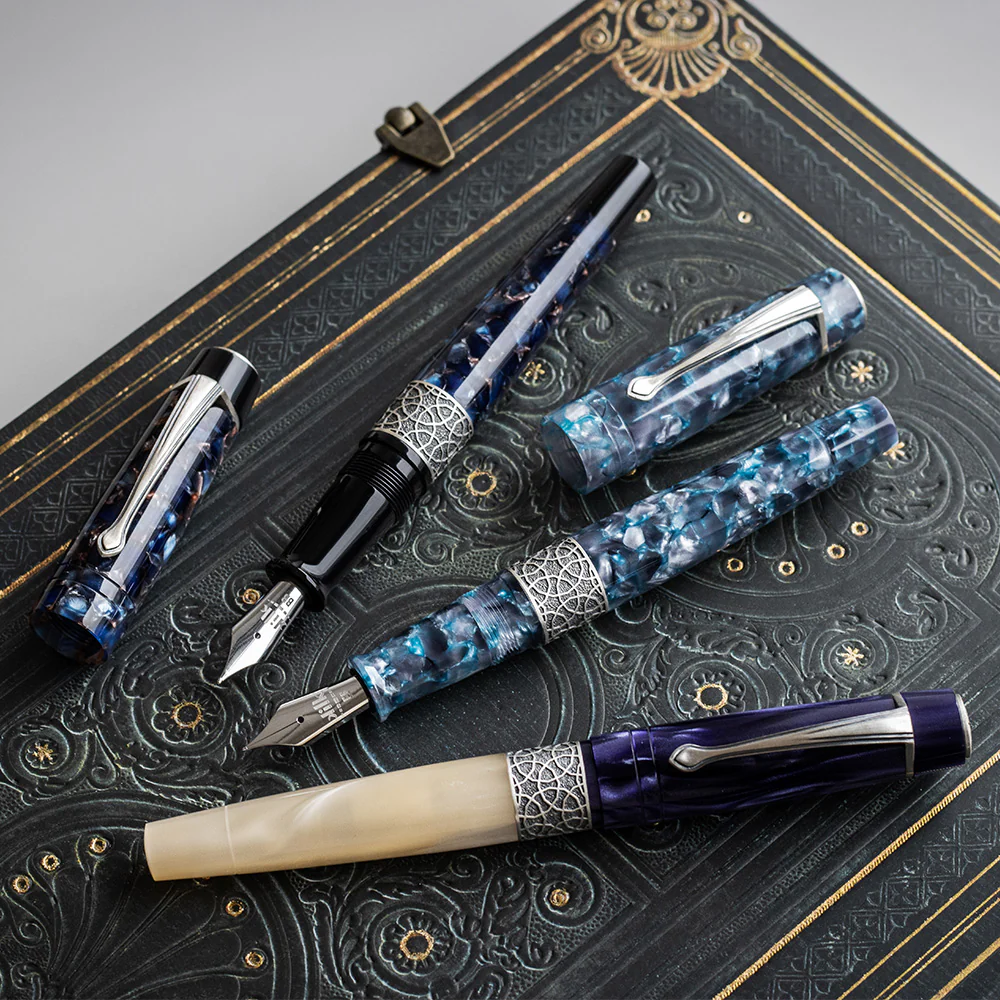 Kilk Celestial Fountain Pen Purple & Cream - Image 2
