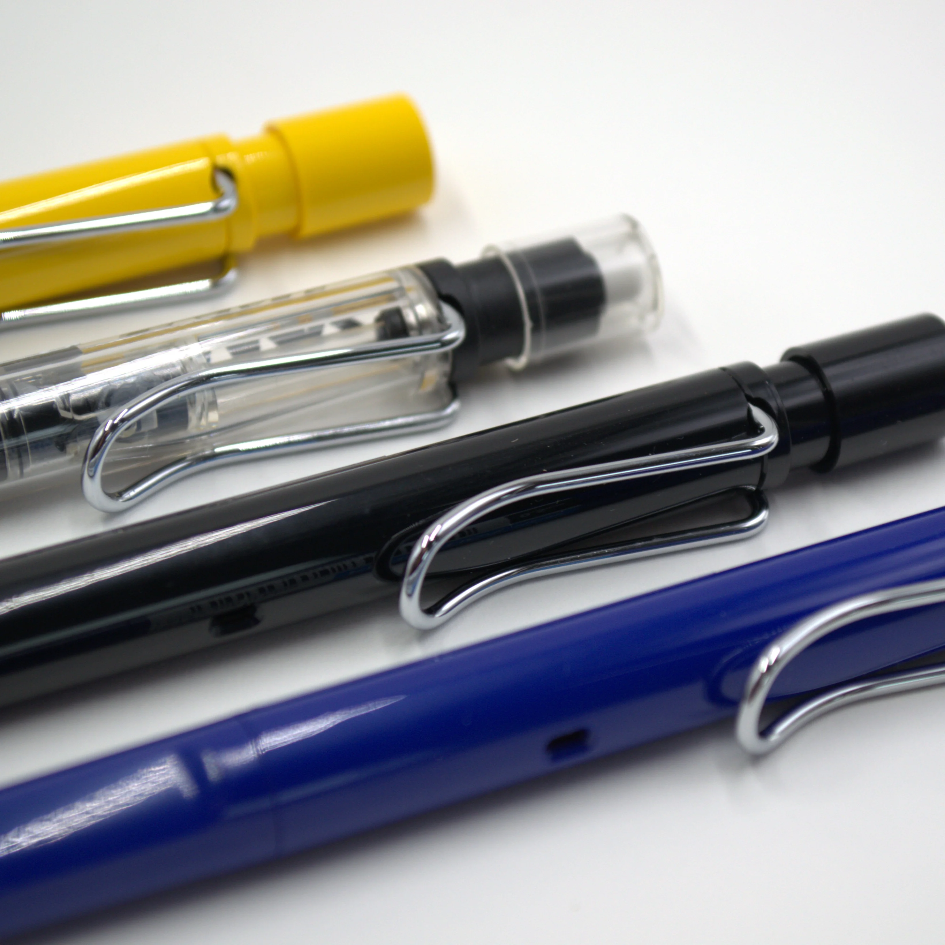 LAMY safari Kurutoga Mechanical Pencil 0.5mm - Image 5