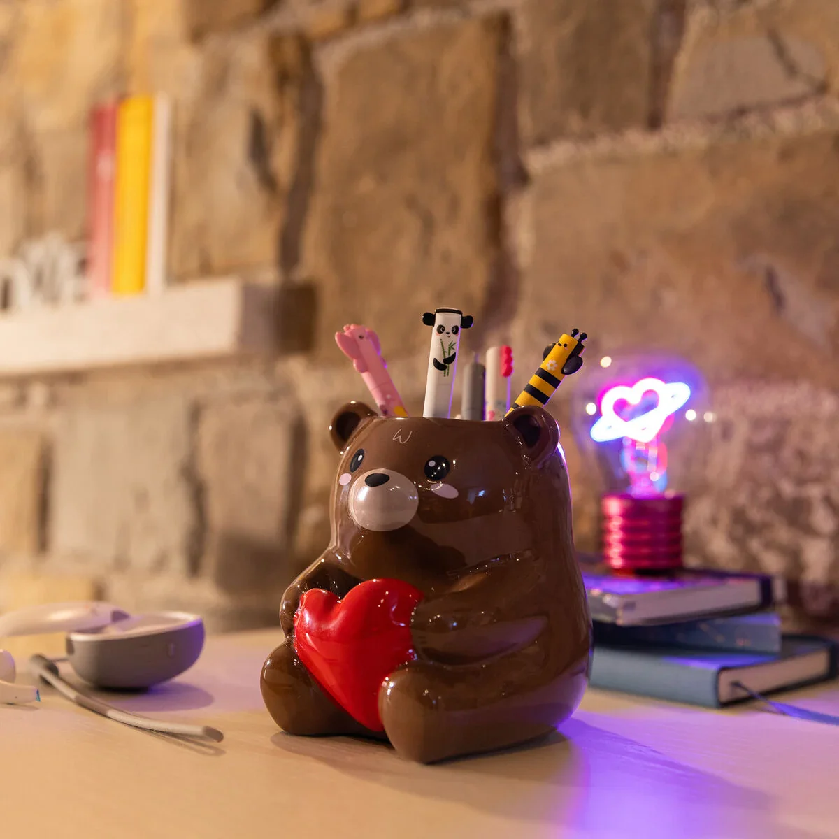 Legami Desk Friends Pen Holder Teddy Bear - Image 2