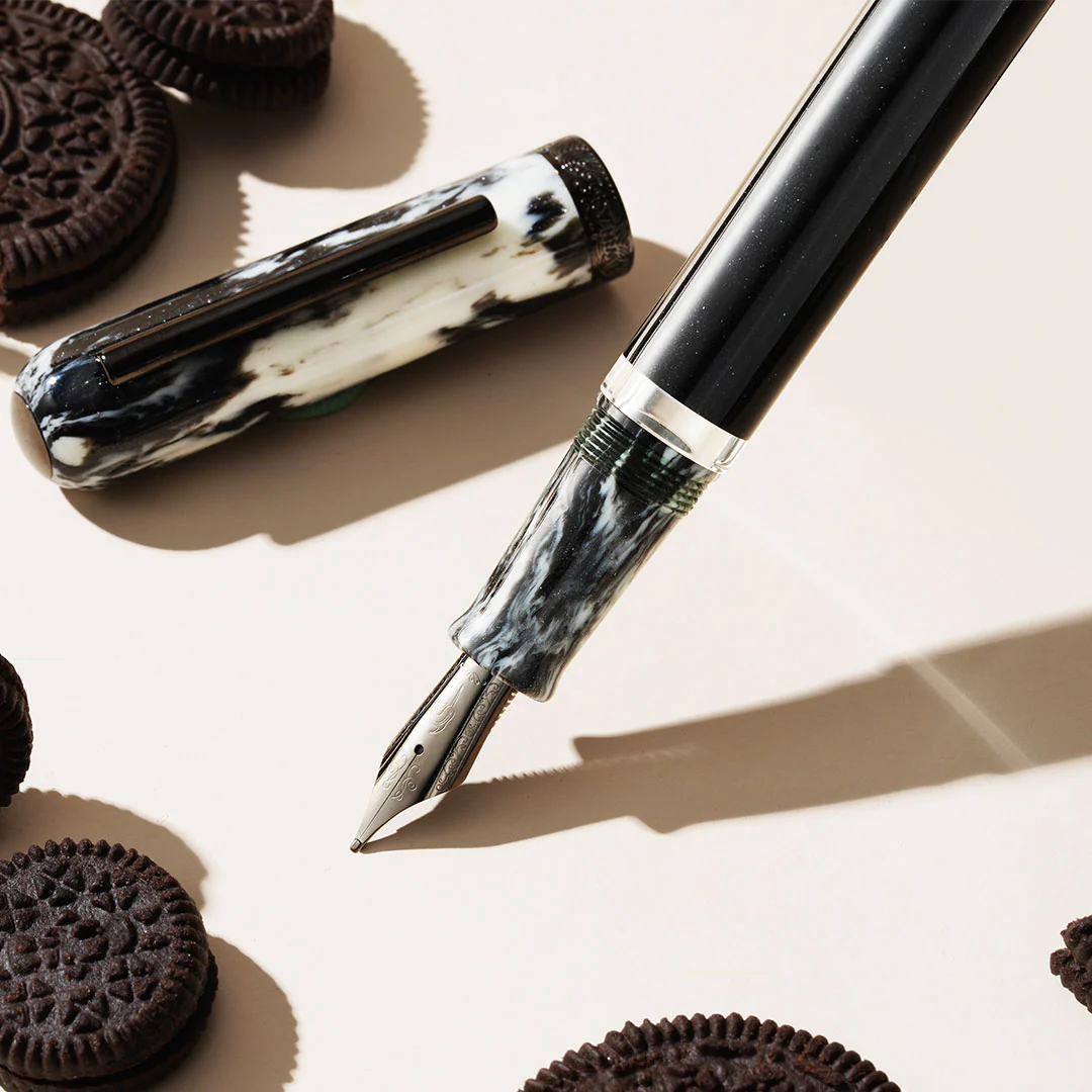 Nahvalur Voyage Fountain Pen Cookies & Cream - Image 5