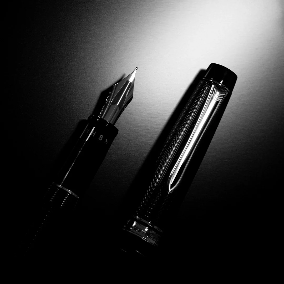 Pilot Justus 95 Adjustable Nib Fountain Pen Rhodium Trim - Image 3