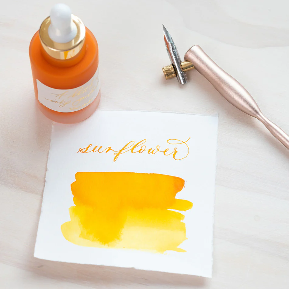 Tom's Studio Calligraphy Ink 30ml - Image 17